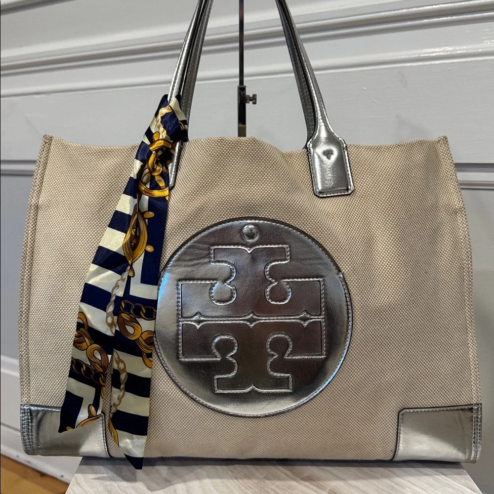 Tory Burch Tote Ella Canvas Silver Cream Logo Bag - Picture 4 of 17